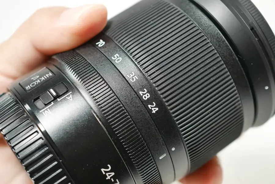 Nikon Z 24-70mm f/4 S : Meilleur Qualité-Prix_01