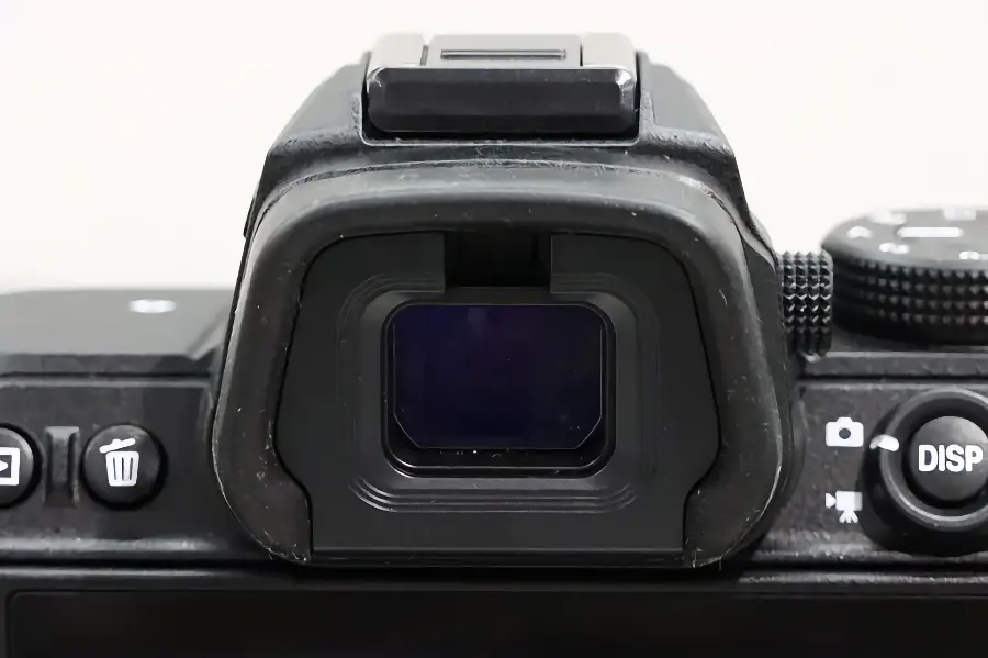 รีวิว Nikon Z5: กล้องมิเรอร์เลสฟูลเฟรมคุ้มค่า_01