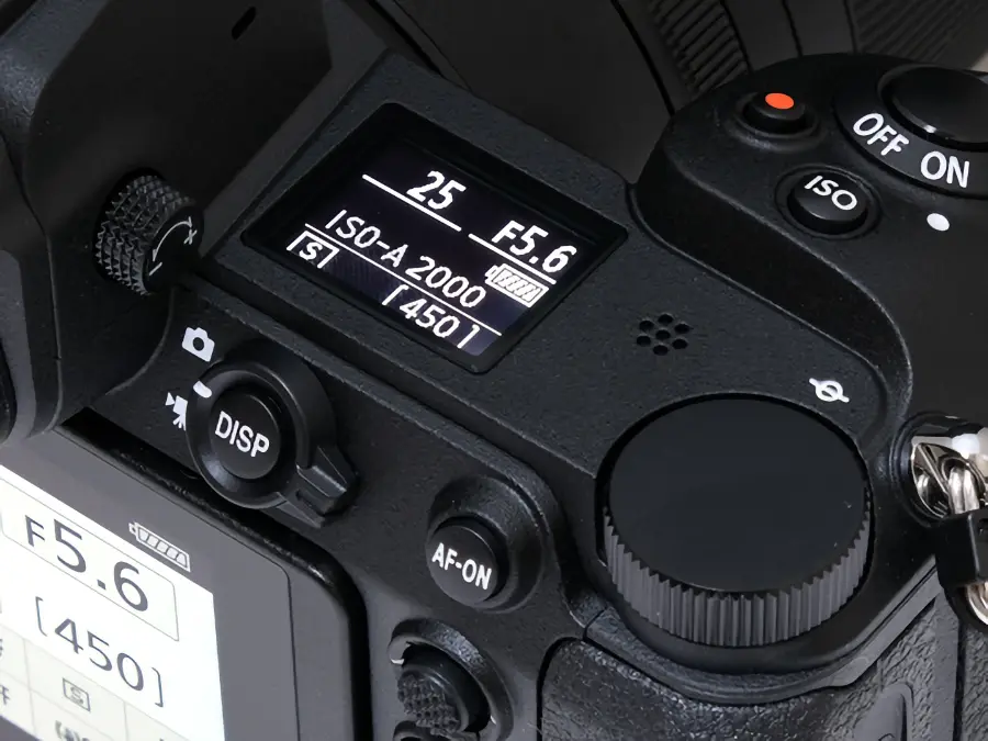 Nikon Z6 รีวิว: กล้องฟูลเฟรมที่ยังน่าซื้อในปี 2025_01