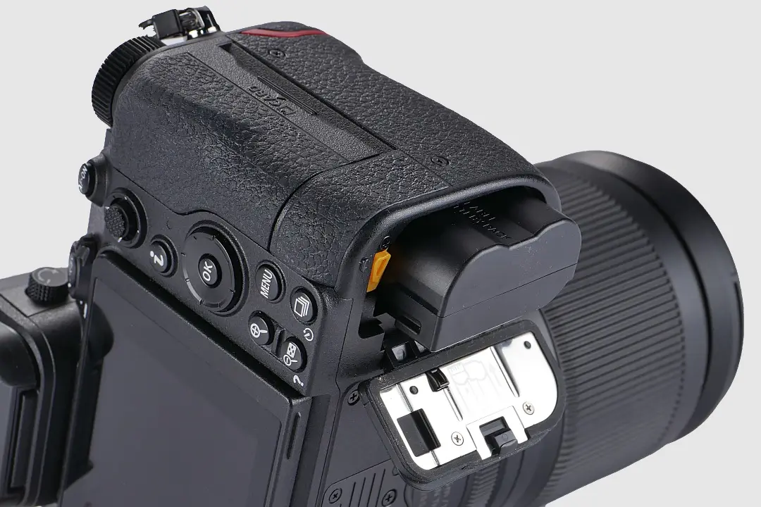 รีวิว Nikon Z6 II: วิวัฒนาการของกล้องมิเรอร์เลสระดับมืออาชีพ_01