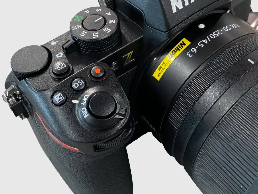 Nikon Z50 II: กล้องไฮบริด APS-C ที่ดีที่สุดของปี 2025?_01